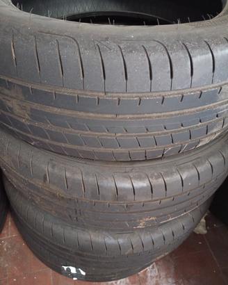 gomme estive Good year 235/55r17 99H efficient