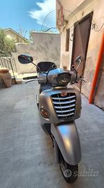 Kymco people 250 yup
