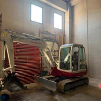 Escavatore Takeuchi 150C