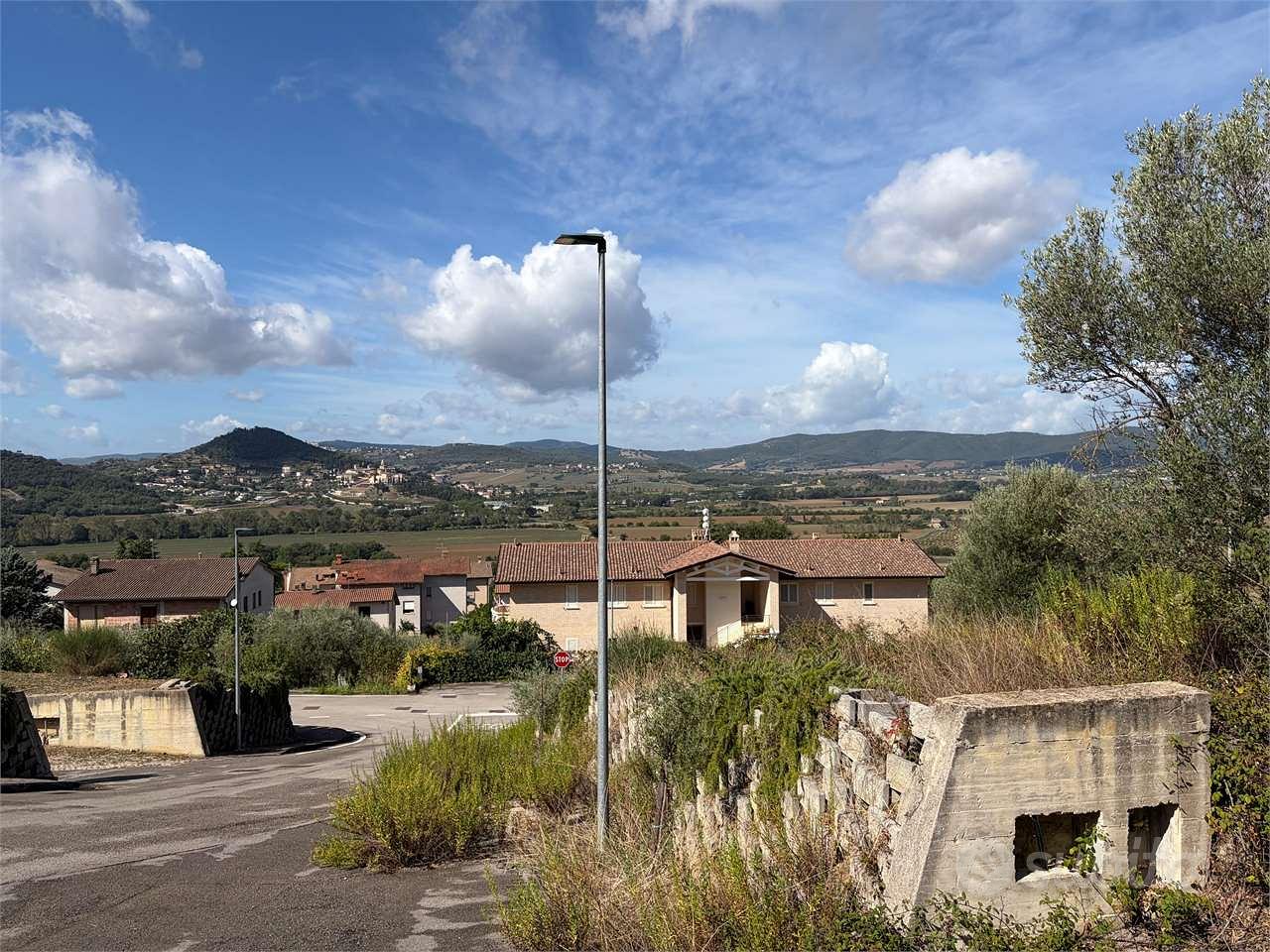 Terreno Edificabile a Corciano - Vista 2