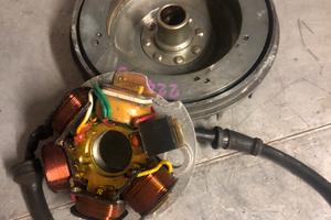 Statori è volani cono 19 e 20 vespa 50 Pk .