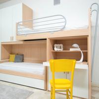 Cameretta. Prezzo leggermente trattabile.