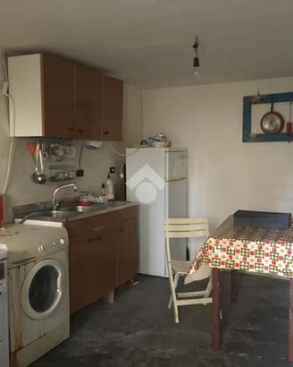 CASA SEMINDIPENDENTE A VEROLI