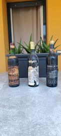 bottiglie di vino d' annata.