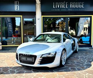Audi R8 4.2 V8 quattro MANUALE
