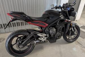 Triumph Street Triple 765 R 2018