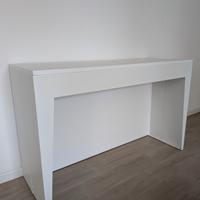 Consolle di design allungabile