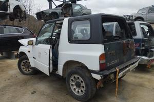 suzuki Vitara ricambi