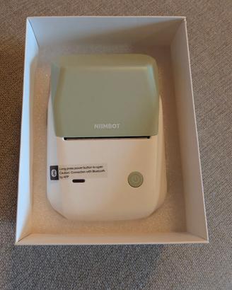 Etichettatrice Bluetooth NIIMBOT B1 con rotolo