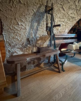 Antica tappatrice per tappi in sughero