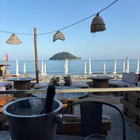 Albenga chiosco fronte mare