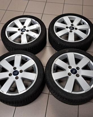Cerchi e gomme x Ford Fiesta