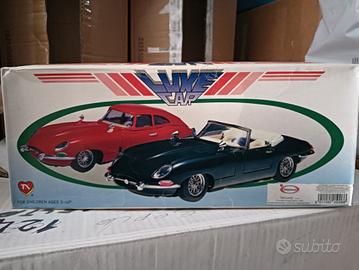 modellino Jaguar E-Type Convertible