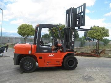 Carrello elevatore NUOVO diesel 70 q.li-ex demo