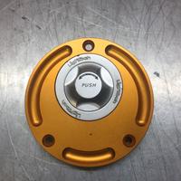 Yamaha R1 tappo serbatoio sgancio rapido lightech