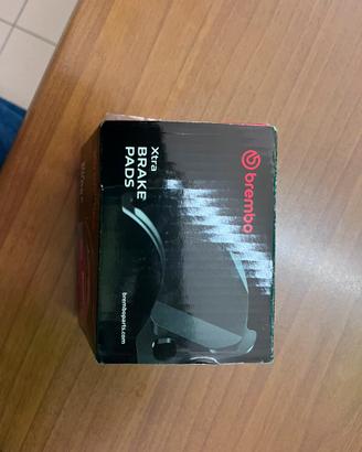 Pastiglie posteriori Brembo Xtra p85 073x