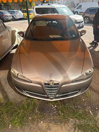 Alfa romeo 147