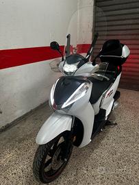 Honda SH 300 Sport ABS