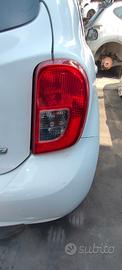 NISSAN MICRA 2013 STOP POSTERIORE SX/DX