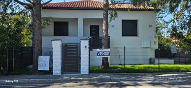 Casa accostata in classe a - completamente riquali