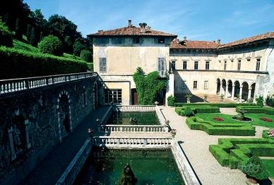 Trilocale con garage e giardino condominiale