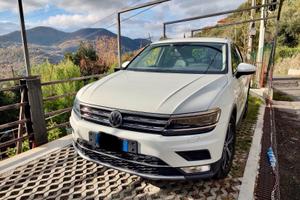 Tiguan 2.serie 2.0 TDI - 4 MOTION-EXECUTIVE CV150