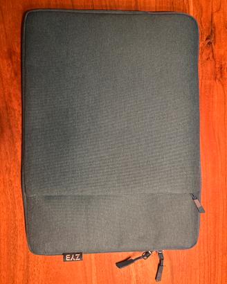 Custodia pc ZYB