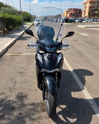 HONDA SH 150i 2025 12.500 KM UNICO PROPRIETARIO