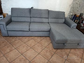 Divano letto con penisola Poltrone e Sofà