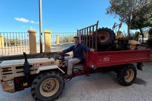 Pala , ruspa, motoagricola, trattore.