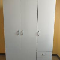 Armadio 3 ante bianco con cassetti