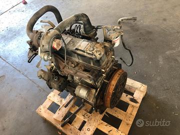 Motore yanmar 4tnv84t