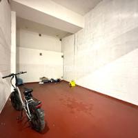 AMPIO BOX CON ENTRATA AUTOMATICA