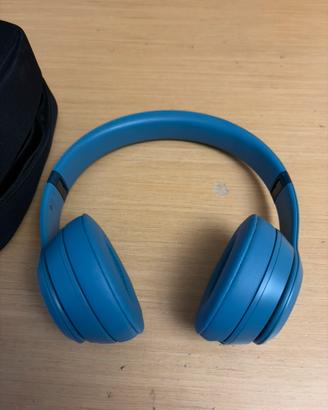 Beats solo 4