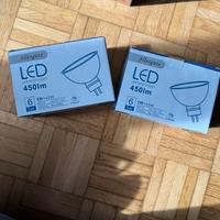 12 Faretti LED MR16 – 450lm – 5W (45W equivalenti)