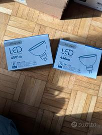 12 Faretti LED MR16 – 450lm – 5W (45W equivalenti)