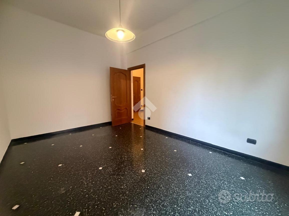 Appartamento – Genova, San Giovanni Battista, Medio Ponente - Altro