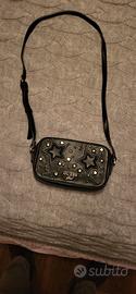 borsetta pelle nera Guess