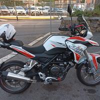 Benelli TRK 251
