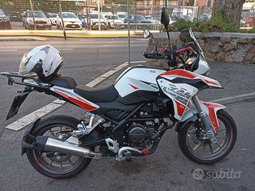 Benelli TRK 251
