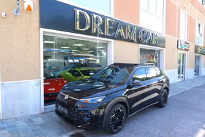 VOLKSWAGEN T-Roc 1.5 eTSI ACT 150 CV DSG R-Line