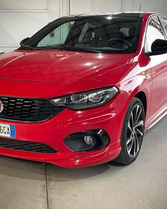 FIAT Tipo 1.6 Mjt S&S 5 porte Sport
