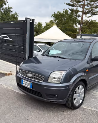 Ford Fusion 1.4 TDCi 5p. Collection
