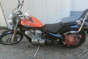 Honda Shadow vt 600