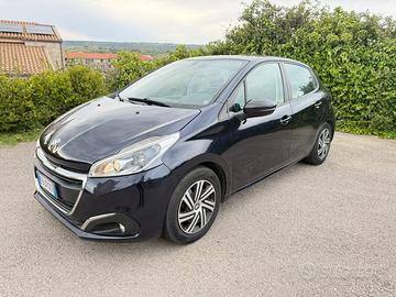 Peugeot 208 1.6 HDi 75cv 2016