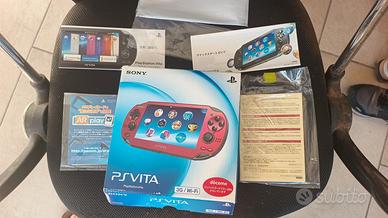 ps vita WiFi 3g COSMIC RED GIAPPONESE COME NUOVA!!