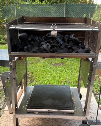 Barbecue in accoaio inox a carbone / legna