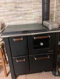 stufa/cucina  a legno