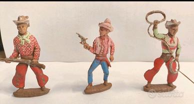 Lotto 3 Soldatini Cowboy in Gomma Cromoplasto 
