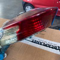 Faro posteriore kymco agility plus